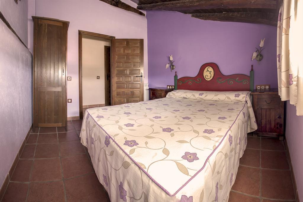 Apartamentos Los Aljezares Gea de Albarracín Εξωτερικό φωτογραφία