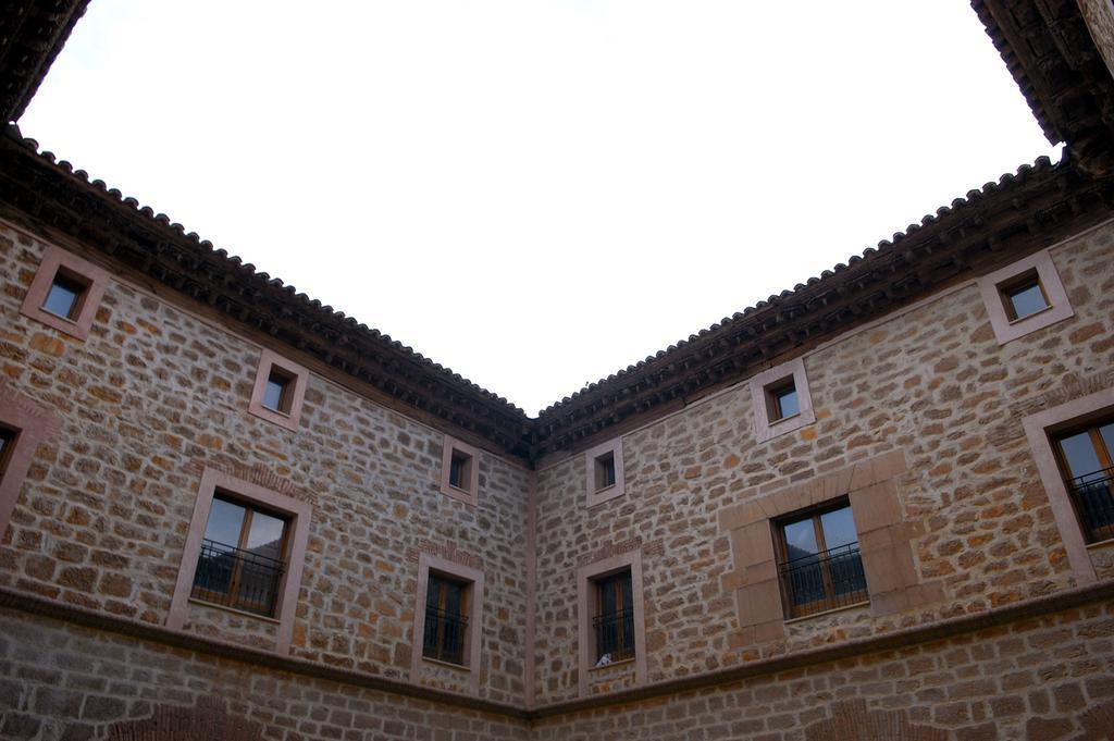 Apartamentos Los Aljezares Gea de Albarracín Εξωτερικό φωτογραφία